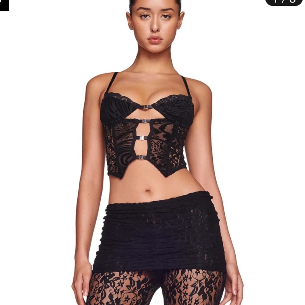 I.AM.GIA d*pe Elena top